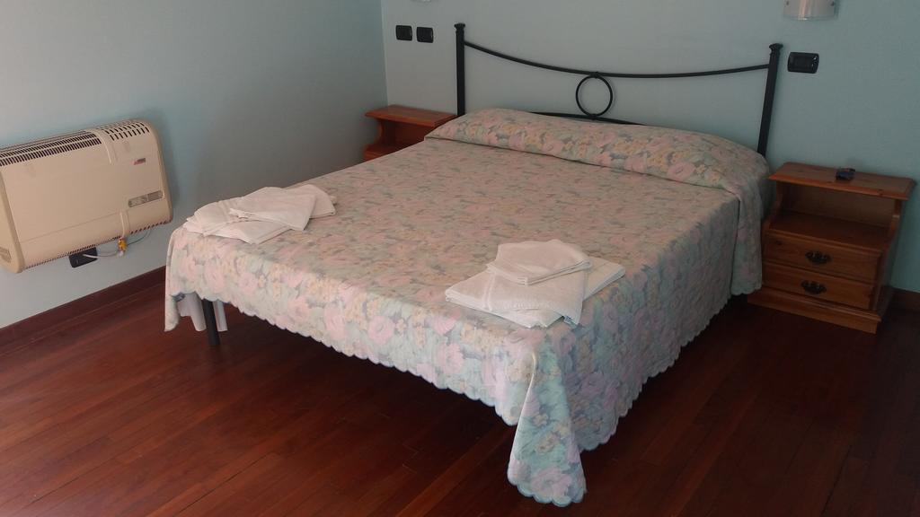 Leonessaffittacamere Habitación foto